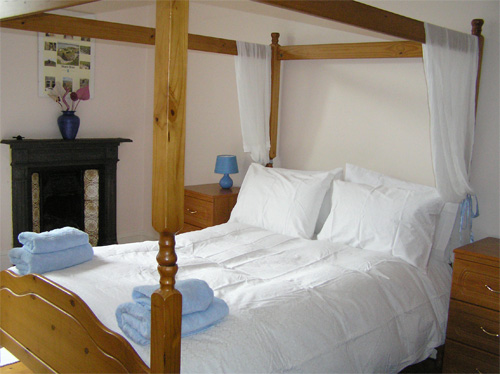 The gorgeous four poster bed with sumptuous pocket sprung mattress and king size duckdown duvet