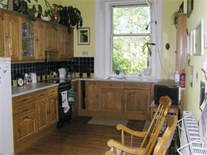 The fully fitted kitchen