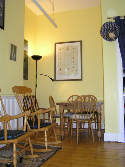 The fully fitted kitchen